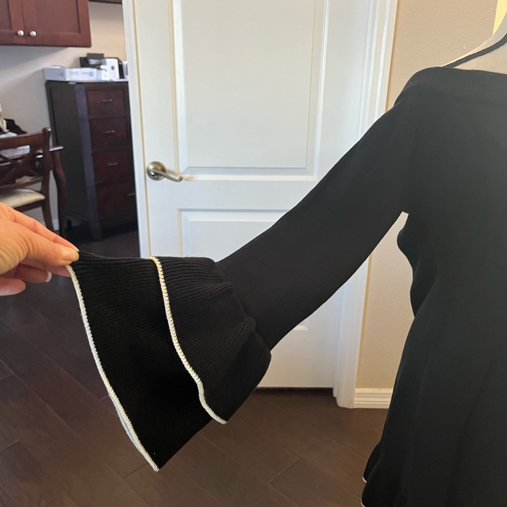 Beautiful off the shoulder sweater dress. - Picture 3 of 3
